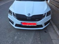 Gebraucht Skoda Octavia RS 184 PS (135 kW) 2018 Weiß Kombi
