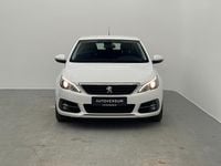 Gebraucht Peugeot 308 Active 131 PS (96 kW) 2021 Weiß Limousine