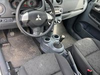 Gebraucht Mitsubishi Colt 75 PS (55 kW) 2012 Weiß Kleinwagen