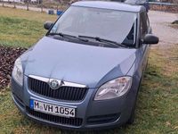 Gebraucht Skoda Fabia 69 PS (50 kW) 2009 Silber Limousine