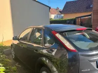 Używany Ford Focus 101 KM (74 kW) 2010 Niebieski Sedan/Limuzyna