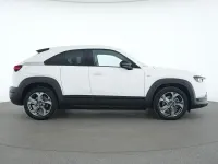 Gebraucht Mazda MX30 Ad'Vantage 106 kW (145 PS) 2023 Arctic white SUV