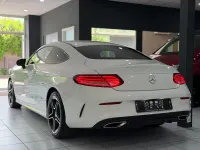 Gebraucht Mercedes C200 Night 184 PS (135 kW) 2019 Polarweiss Coupé