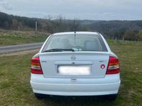Gebraucht Opel Astra 65 PS (47 kW) 1999 Weiß Kleinwagen