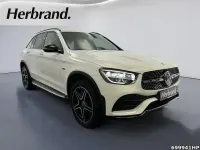 Gebraucht Mercedes GLC300e AMG 320 PS (235 kW) 2021 Weiss SUV