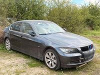 Gebraucht BMW 330 240 PS (176 kW) 1996 Grau Limousine