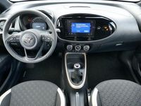 Gebraucht Toyota Aygo X 72 PS (52 kW) 2025 Beige SUV