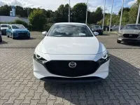 Gebraucht Mazda 3 Exclusive-Line 140 PS (102 kW) 2025 Snowflake white pearl Limousine