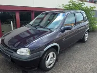 Gebraucht Opel Corsa 67 PS (49 kW) 1996 Blau Kleinwagen