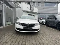 Gebraucht Skoda Octavia Ambition 150 PS (110 kW) 2020 Weiß Kombi