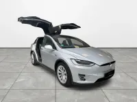 Usado Tesla Model X 344 kW (469 CV) 2018 Plateado SUV