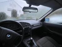 Gebraucht BMW 316 102 PS (75 kW) 1995 Schwarz Limousine