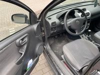 Gebraucht Opel Corsa 55 PS (40 kW) 2003 Schwarz Kleinwagen