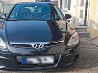 Gebraucht Hyundai i30 109 PS (80 kW) 2009 Schwarz Limousine