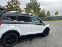 Gebraucht Ford Kuga Titanium 139 PS (102 kW) 2009 Weiß SUV