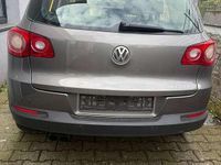 Gebraucht VW Tiguan Freestyle 122 PS (89 kW) 2010 Grau SUV