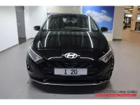 Gebraucht Hyundai i20 Trend 90 PS (66 kW) 2025 Met (schwarz Limousine