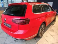 Gebraucht VW Passat GTE 218 PS (160 kW) 2021 Tornadorot Kombi