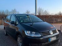 Gebraucht VW Sharan 140 PS (102 kW) 2019 Schwarz Van / Kleinbus