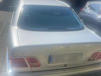 Gebraucht Mercedes E240 Avantgarde 170 PS (125 kW) 1998 Silber Limousine