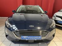 gebraucht Ford Focus Turnier 1.0 EcoBoost Start-Stopp-System TITANIUM