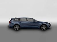 Gebraucht Volvo V60 Plus 197 PS (144 kW) 2025 Blau Kombi