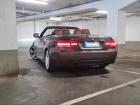 Gebraucht BMW 335 Cabriolet 306 PS (225 kW) 2010 Braun Cabrio