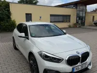 Gebraucht BMW 118 Sport Line 150 PS (110 kW) 2021 Weiß Kleinwagen
