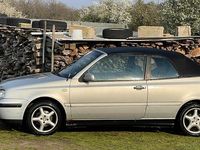 Gebraucht VW Golf Cabriolet 110 PS (80 kW) 1999 Silber Cabrio