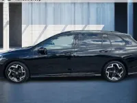 Gebraucht VW Golf VIII R-line 150 PS (110 kW) 2025 Schwarz Kombi