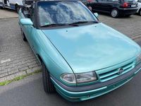 Gebraucht Opel Astra Cabriolet Edition 71 PS (52 kW) 1996 Grün Cabrio