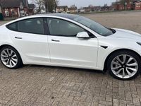 Gebraucht Tesla Model 3 Standard Range Plus 239 kW (325 PS) 2021 Weiß Limousine