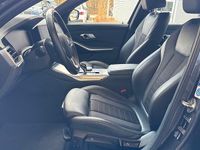 Gebraucht BMW 318 Sport Line 150 PS (110 kW) 2021 Mineralgrau metallic Kombi