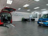 Używany VW Caddy Maxi 102 KM (75 kW) 2010 Czarny Minivan