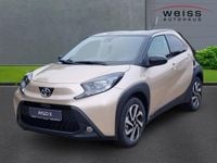 Neu Toyota Aygo X 72 PS (52 kW) 2025 Silber SUV