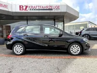 Gebraucht Mercedes B200 136 PS (100 kW) 2015 Schwarz Kleinwagen