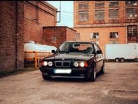 Używany BMW 520 Performance 165 KM (121 kW) 1995 Niebieski Sedan/Limuzyna