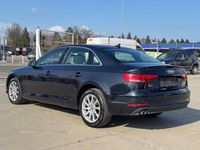 Gebraucht Audi A4 Basis 150 PS (110 kW) 2018 Blau Limousine