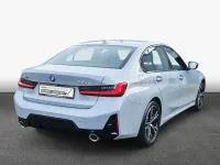 Gebraucht BMW 330e Performance 184 PS (135 kW) 2023 Grau Limousine