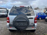 Gebraucht Jeep Cherokee Limited 150 PS (110 kW) 2004 Silber SUV