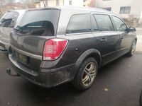 Gebraucht Opel Astra Innovation 150 PS (110 kW) 2010 Grau Limousine