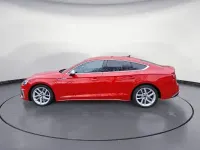 Gebraucht Audi S5 Sportback Ambiente 341 PS (250 kW) 2022 Tangorot metallic Kleinwagen