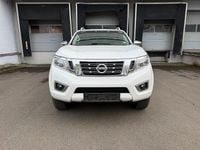 Gebraucht Nissan Navara Tekna 194 PS (142 kW) 2016 Weiß Pickup