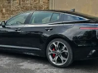 Gebraucht Kia Stinger GT 370 PS (272 kW) 2018 Schwarz Kleinwagen