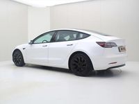Gebraucht Tesla Model 3 Standard Range 225 kW (306 PS) 2021 Weiß Limousine