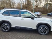 Gebraucht Subaru Forester Active 136 PS (100 kW) 2025 Crystal white pearl SUV
