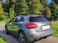 Gebraucht Mercedes GLA180 AMG line 122 PS (89 kW) 2017 Grau SUV