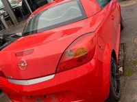 Gebraucht Opel Tigra 90 PS (66 kW) 2006 Rot Cabrio