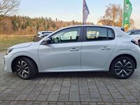 Neu Peugeot 208 Style 101 PS (74 kW) 2025 Okenitweiss Kleinwagen