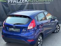 Gebraucht Ford Fiesta 82 PS (60 kW) 2014 Blau Kleinwagen